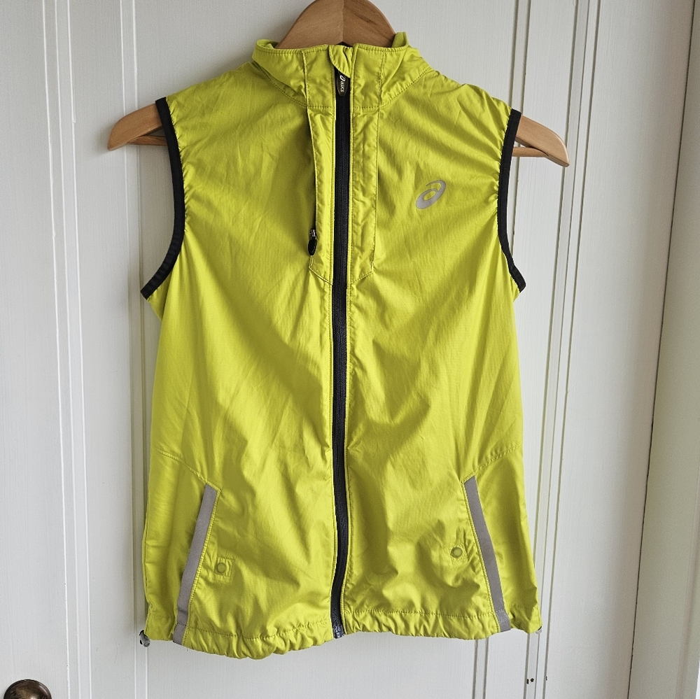 ASICS Women's 2-n-1 Jacket - Picture 5 of 16